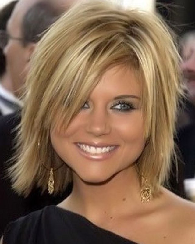 great-short-haircuts-for-women-with-thick-hair | little bitty city one